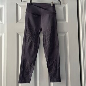 Victoria's Secret Compression Leggings, Animal Print, Charcoal Gray, Sz M